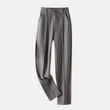 Calça Reta Noir Lumi